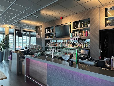 Gold Coast Restaurant & Loungebar Reviews | 3.4 van 5 ⭐⭐⭐ | Amsterdam